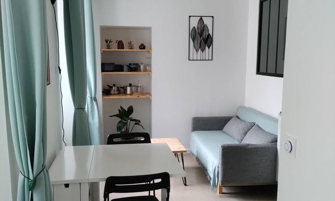 Fontainebleau Apartment | Studio Bois DHyver