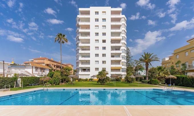 La Cala de Mijas Apartment | Studio 'Butiplaya' with Sea View, Wi-Fi and Air Conditioning