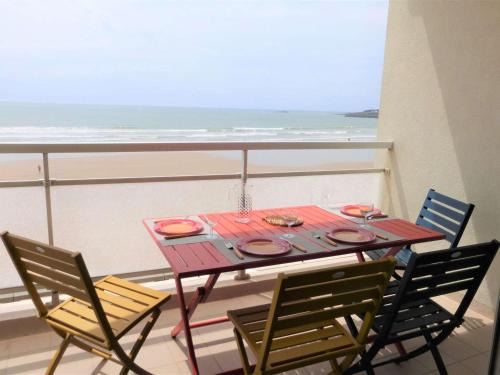 Saint-Gilles-Croix-de-Vie Apartment | Studio cabine 4 pers, parking, plage, 2 étoiles, Saint-Gilles-Croix-de-Vie - FR-1-224-791