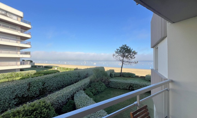 Cote Landaise Apartment | Studio cabin for 4 by the beach with parking in Arcachon