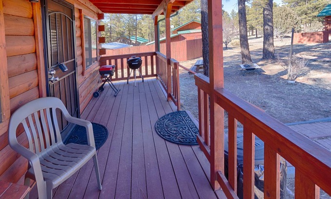 Overgaard Cabin | Studio Cabin with full bathroom and kitchenette