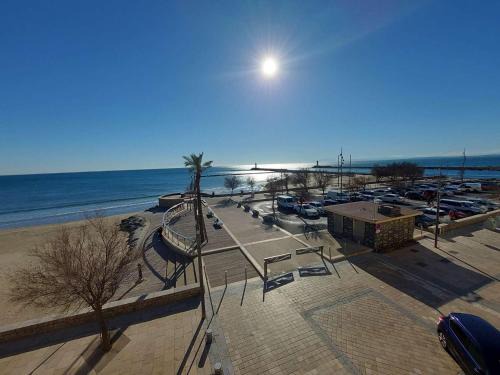 Le Grau-dʼAgde Apartment | Studio cabine 4 personnes, terrasse, parking, Grau d'Agde - FR-1-423-210