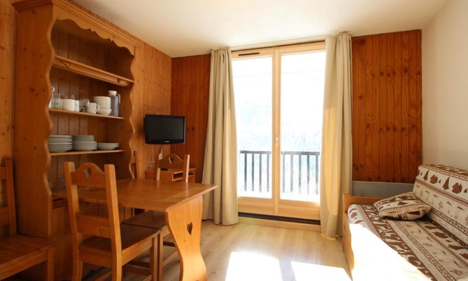 Flaine Apartment | Studio cabine rénové, 4 couchages, à 400m des pistes - Flaine Forêt - FR-1-687-1