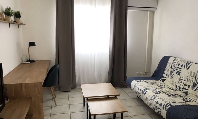 Saint-Denis Apartment | Studio Center of Saint Denis