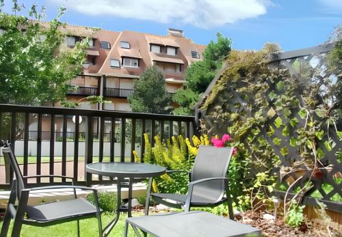 Villers-sur-Mer Apartment | Studio charmant à Villers-sur-Mer avec terrasse - 33 m²