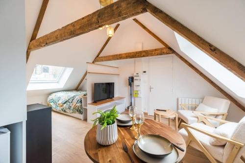 Lannion Apartment | Studio Charmant -Cœur de Lannion - Tout equipé