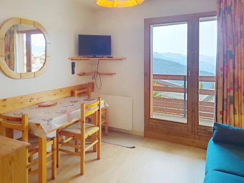 La Rosiere Apartment | Studio coin montagne proche pistes avec balcon, 4 pers, vue vallÃ©e - FR-1-275-140