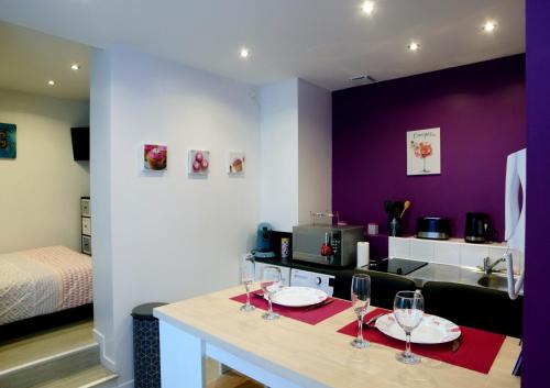 Aulnoy-lez-Valenciennes Apartment | Studio confort N2 Valenciennes Wifi Netflix