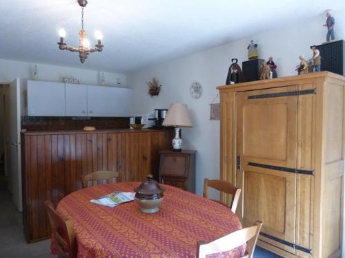 Le Super-Sauze Apartment | Studio confortable 5 couchages avec balcon et parking au Super Sauze - FR-1-804-1