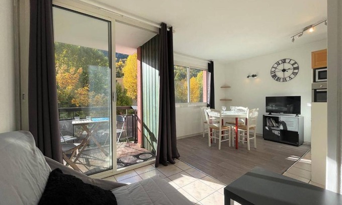 Briancon Apartment | Studio confortable avec coin nuit pour 4 pers, à 100m de la télécabine et 200m du centre, parking inclus - FR-1-330C-135