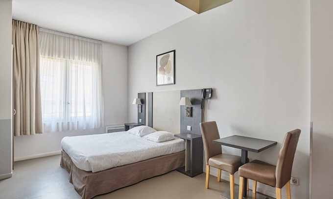 Centre Sud Apartment | Studio confortable et lumineux
