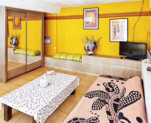 Marigot Apartment | Studio confortable à Vieux Habitants 50 m² avec vue mer