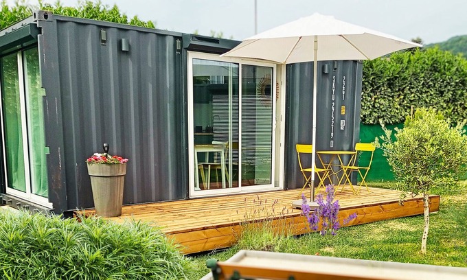 Eybens Apartment | Studio Container au Look Bohème