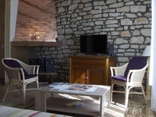 Rives de Meurthe House | Studio cosy à Nancy, proche centre, wifi inclus - FR-1-584-333