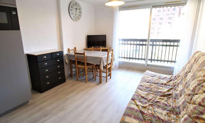 La Salle-les-Alpes Apartment | Studio cosy 4 couchages, Serre Chevalier, proche pistes et commerces - FR-1-330F-113