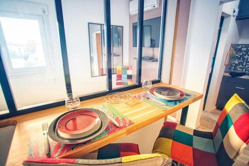 Moriani-Plage Apartment | Studio cosy les pieds dans l'eau, climatisé, Parking privé, Vue montagne