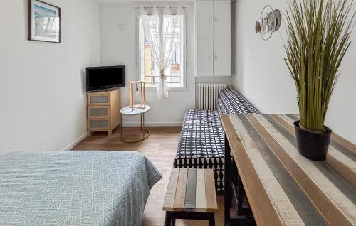 Aubervilliers Apartment | Studio cosy rénové, proche métro & Stade de France