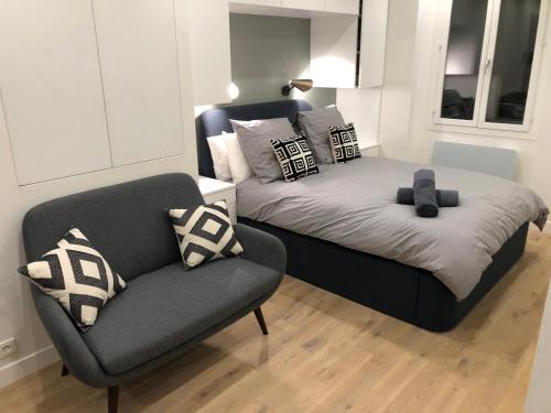 Faubourg-du-Roule Apartment | Studio design proche Champs-Elysées