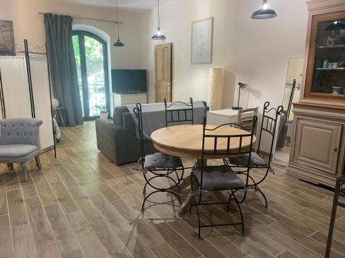 Bedarrides Apartment | Studio du Mas du Jas