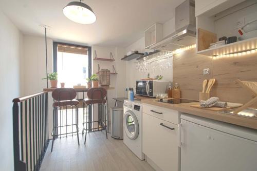 Dinan - Saint-Malo Apartment | Studio duplex proche Jacobins - Ty ar Jakobined