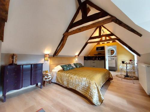 Bayeux Apartment | Studio Exupere