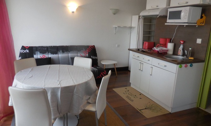 Hendaye Apartment | Studio hendaye plage 2 stars