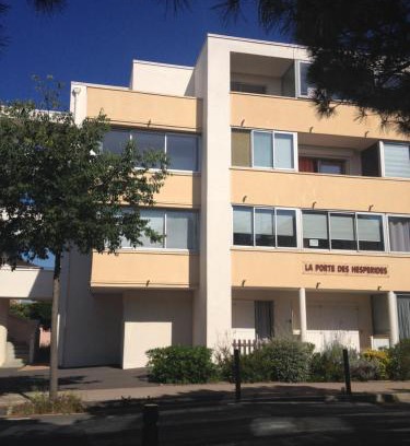 Balaruc-les-Bains Apartment | Studio Hesperides