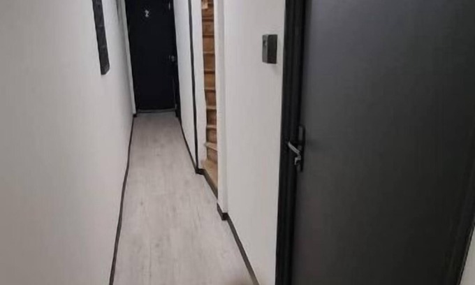 Saint-Quentin Apartment | Studio Hibiscus Tout Confort, Rénové