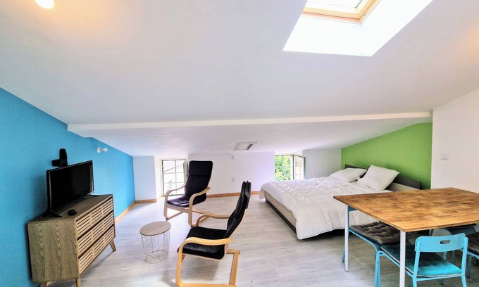 Perigueux Apartment | Studio Hyper-centre Dans un Immeuble Classé