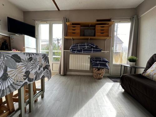 Stains Apartment | Studio in residential area