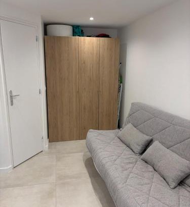 Saint-Cloud Apartment | Studio in Saint-Cloud