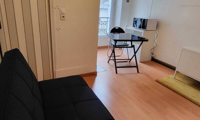 Batignolles Apartment | Studio in the Heart of Paris