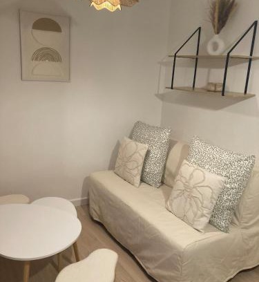 Azay-le-Rideau Apartment | Studio Le nid charmant