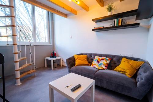 Duttlenheim Apartment | Studio mezzanine à 20 min de Strasbourg