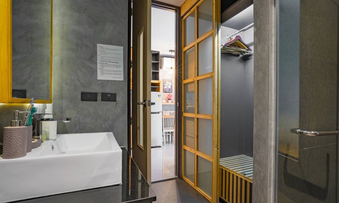 Kata Apartment | Studio Naiharn Beach Windy A204 by IBG Property
