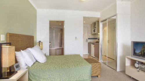 Ettalong Beach House | Studio Oasis - Ettalong Beach Resort