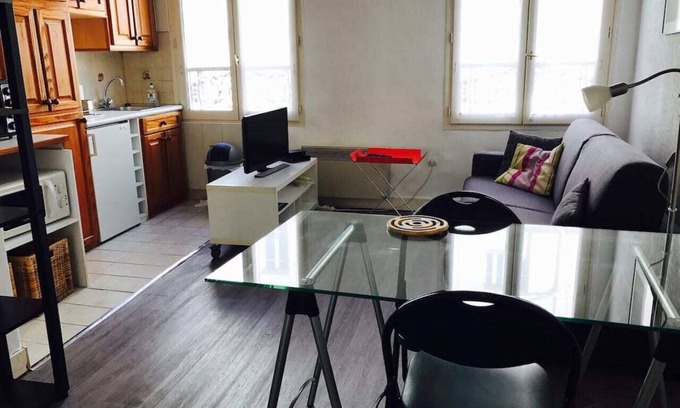 Quartier Saint-Ambroise Apartment | Studio Oberkampf