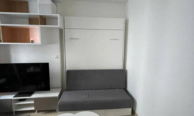 Quartier de la Chapelle Apartment | Studio Paris 18 eme Arrondissement