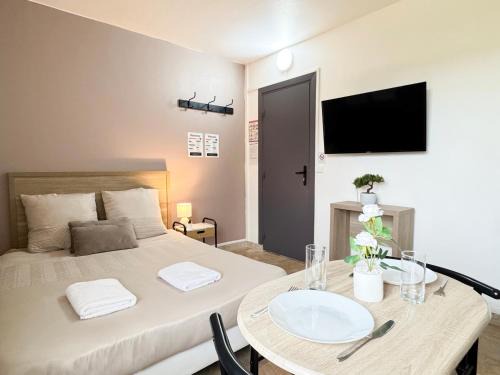 Meaux Apartment | Studio Platanes 3 - Proche Disneyland - Parking gratuit - Meaux