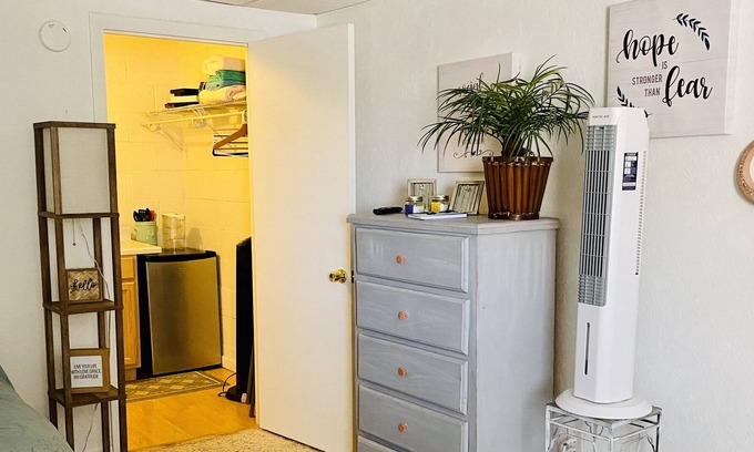 Lake Havasu City Apartment | Studio/Private entrance "Casita"