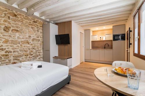 4th Arrondissement Apartment | Studio refait a neuf ile saint louis Paris 4 - 2P