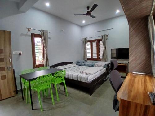 Yelahanka Bed & Breakfast | Studio Room in Bengaluru