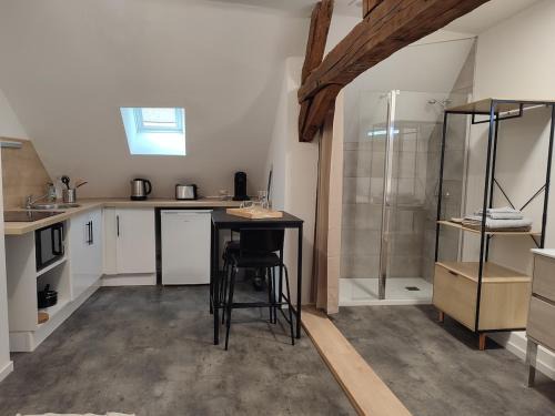 Vierzon Apartment | Studio style LOFT centre-ville
