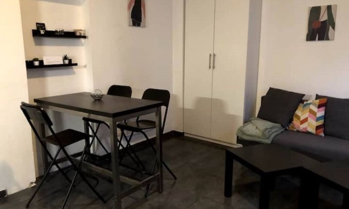 Les Lilas Apartment | Studio tout équipé, proche Paris