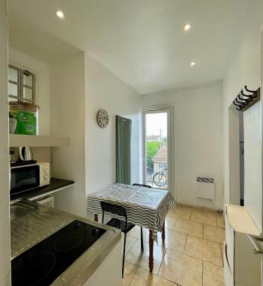 Goussainville Apartment | Studio tout confort proche Gare RER D