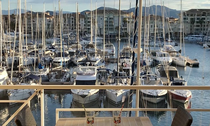 Frejus Port Apartment | Studio with exceptional view of Port Frejus, swimming pool, parking, direct beach access