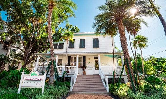 Old Town Resort | Studio with Ocean View