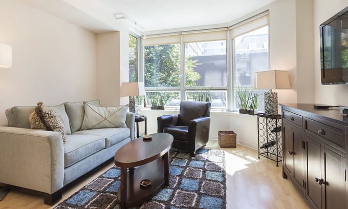 Civic Center Condo | Studio with Rooftop Deck!