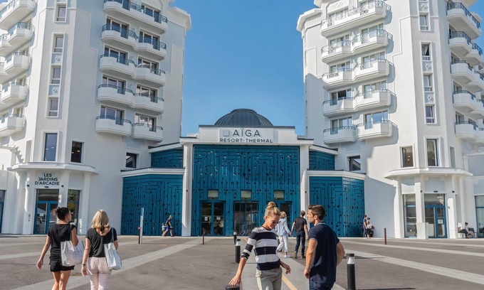 Chatel-Guyon Apartment | Studio with thermal baths in Châtel-Guyon