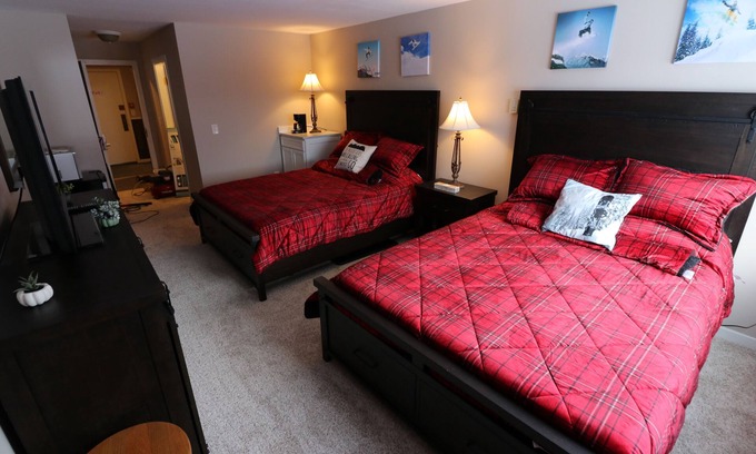 Killington Condo | Studio with two queen beds renovated on bus route close to all